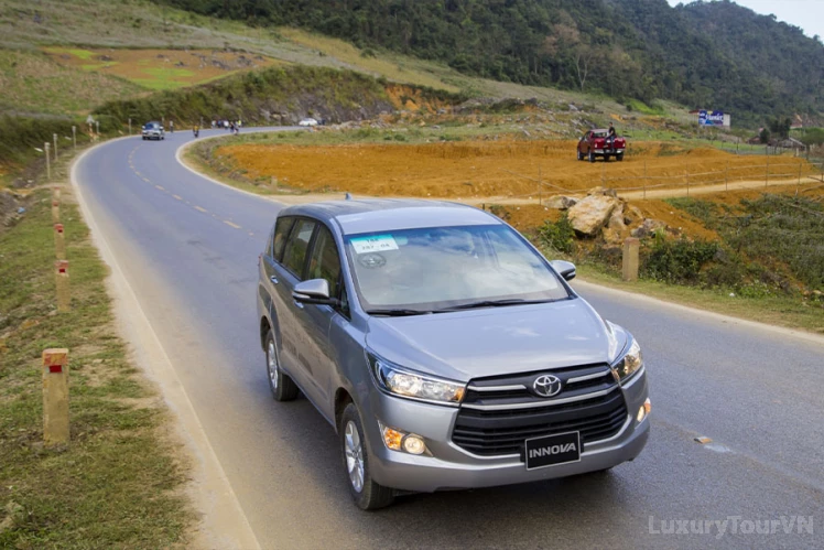 Hanoi to Ha Giang by Private car image 0