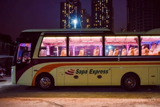 Hanoi Sapa Express sleeping bus image 2