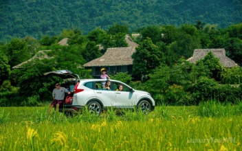 Hanoi to Mai Chau by private car image 2