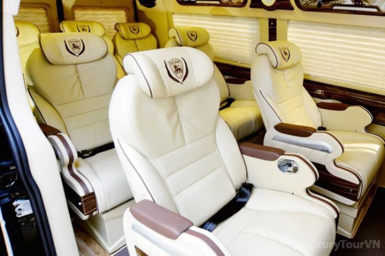 Hanoi to Halong Bay Luxury Limousine image 0