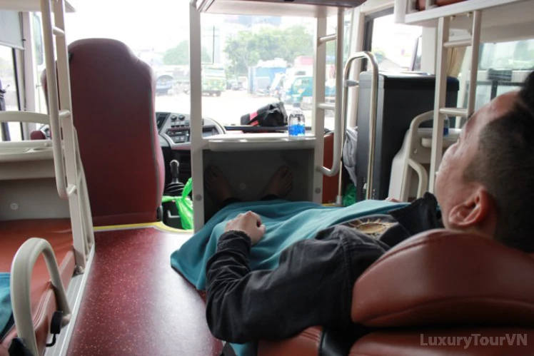 Hoi An to Hanoi sleeping bus image 2