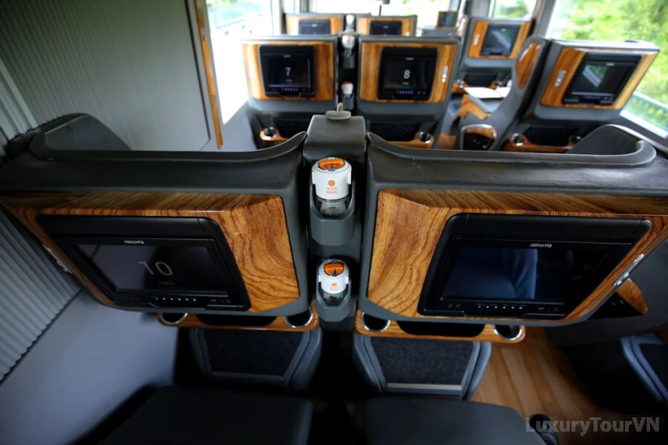 Nha Trang to Mui Ne luxury limousine bus image 1