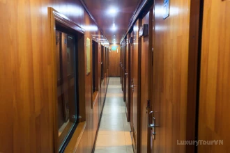 ET- Pumpkin Express train Lao Cai to Hanoi image 3