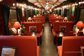 Victoria Express train Sapa to Hanoi image 2