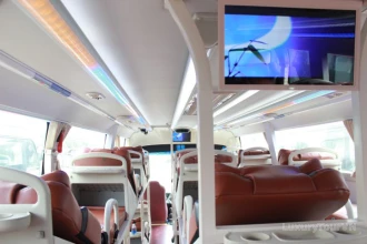 Tam Coc/Ninh Binh to Phong Nha sleeping bus image 2